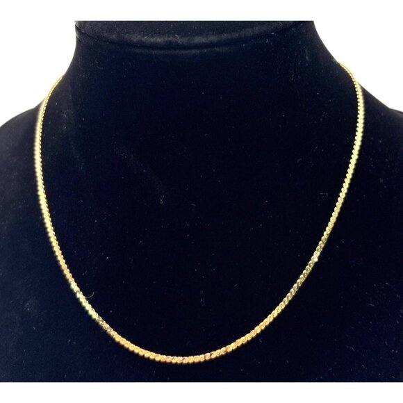 Monet Gold Tone Herringbone Chain Necklace Classic Elegant Design - Picture 2 of 6